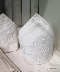 Embroidered Serviettes (White)